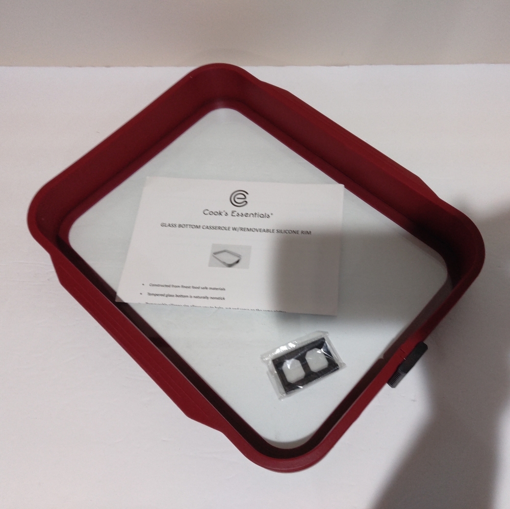 NEW Cooks Essential Glass Bottom Casserole Pan with Removable Silicone R…